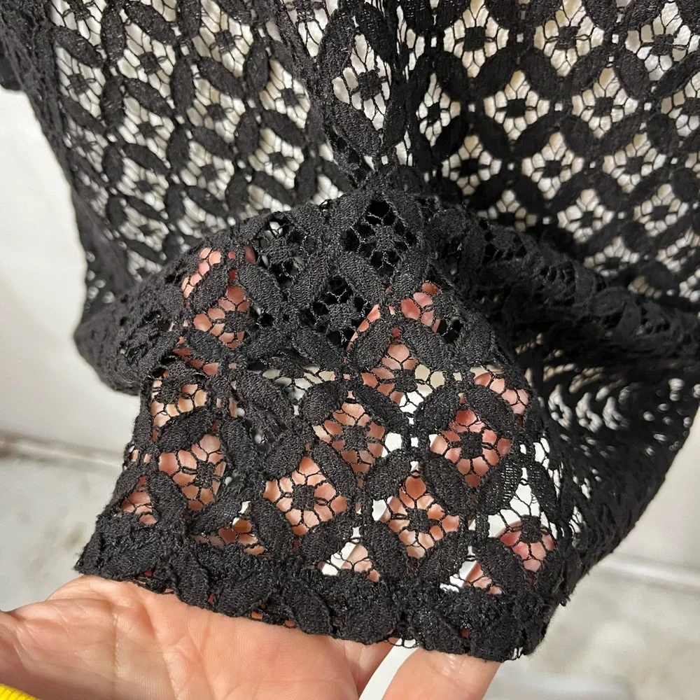LAUNDRY BY SHELLI SEGAL CROCHET TUNIC SWIM COVER UP
